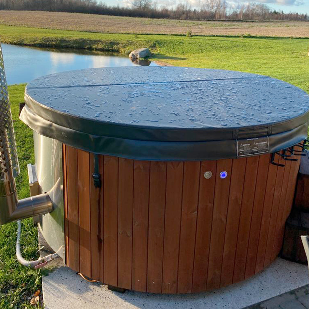Bird's eye view of the KeiCo Deluxe Hot Tub, focusing on the design and the high-quality insulated cover.