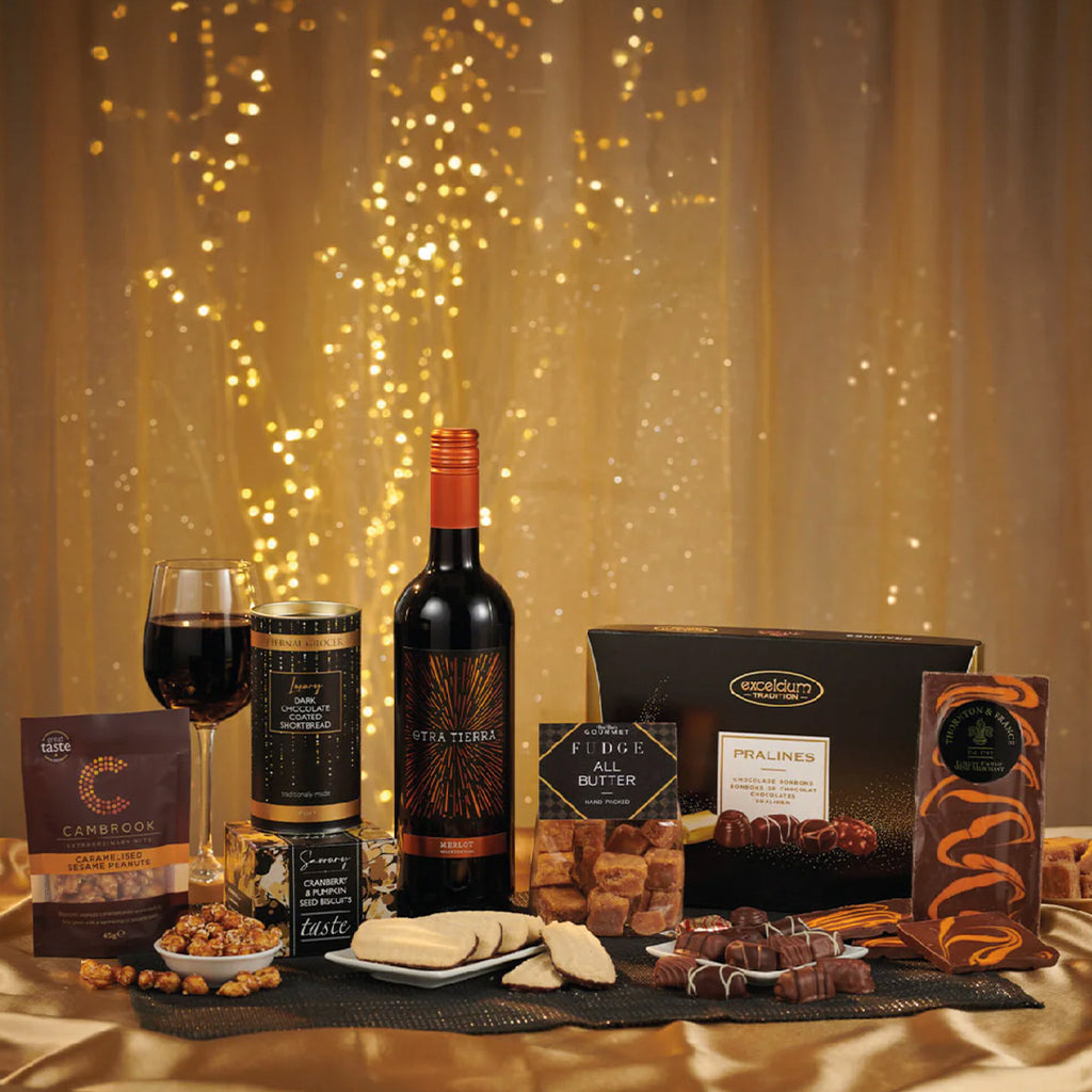 The Connoisseur's Choice: Red Wine & Gourmet Hamper | The KeiCo