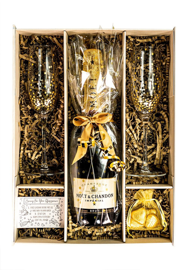 Moet & Chandon 75cl Gold Polka-Dot Gift Set - The Keico