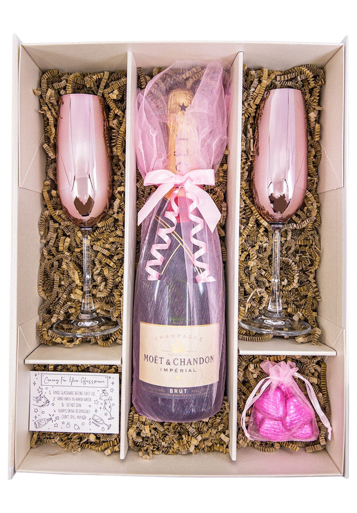 Pink Moet & Chandon Champagne Gift Set, 75cl - The Keico