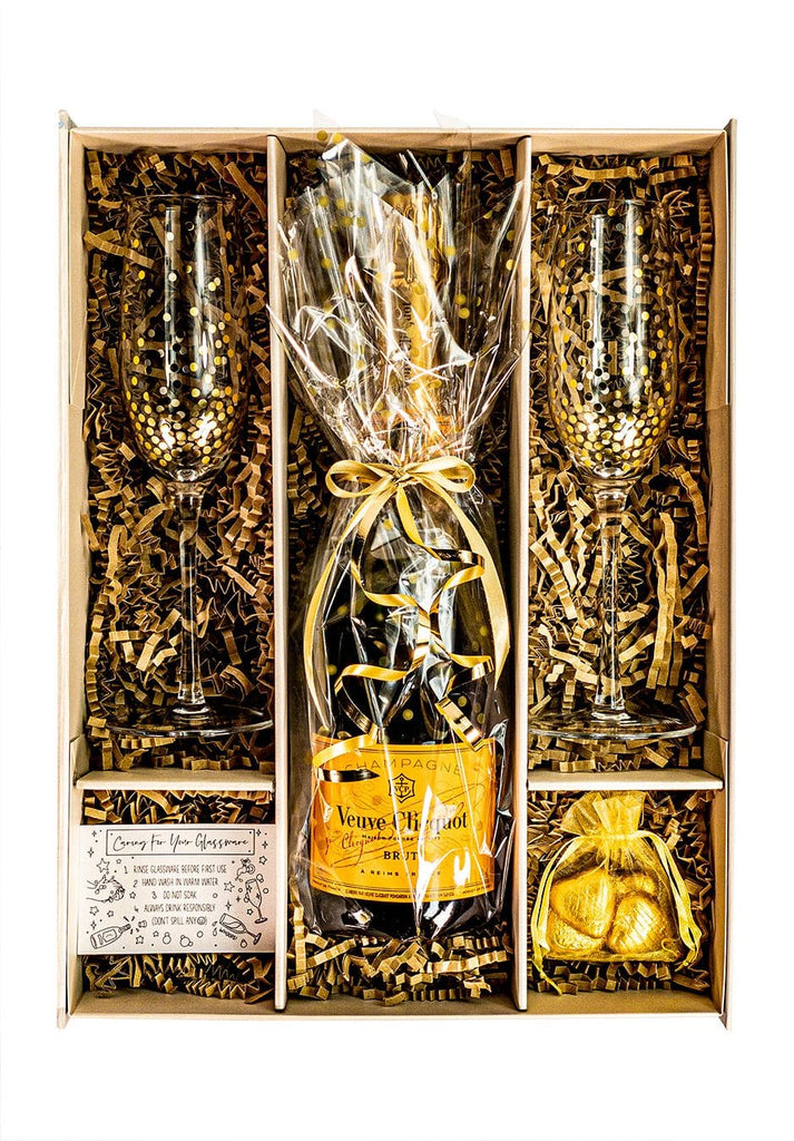 Veuve Clicquot 75cl Gold Polka-Dot Gift Set - The Keico