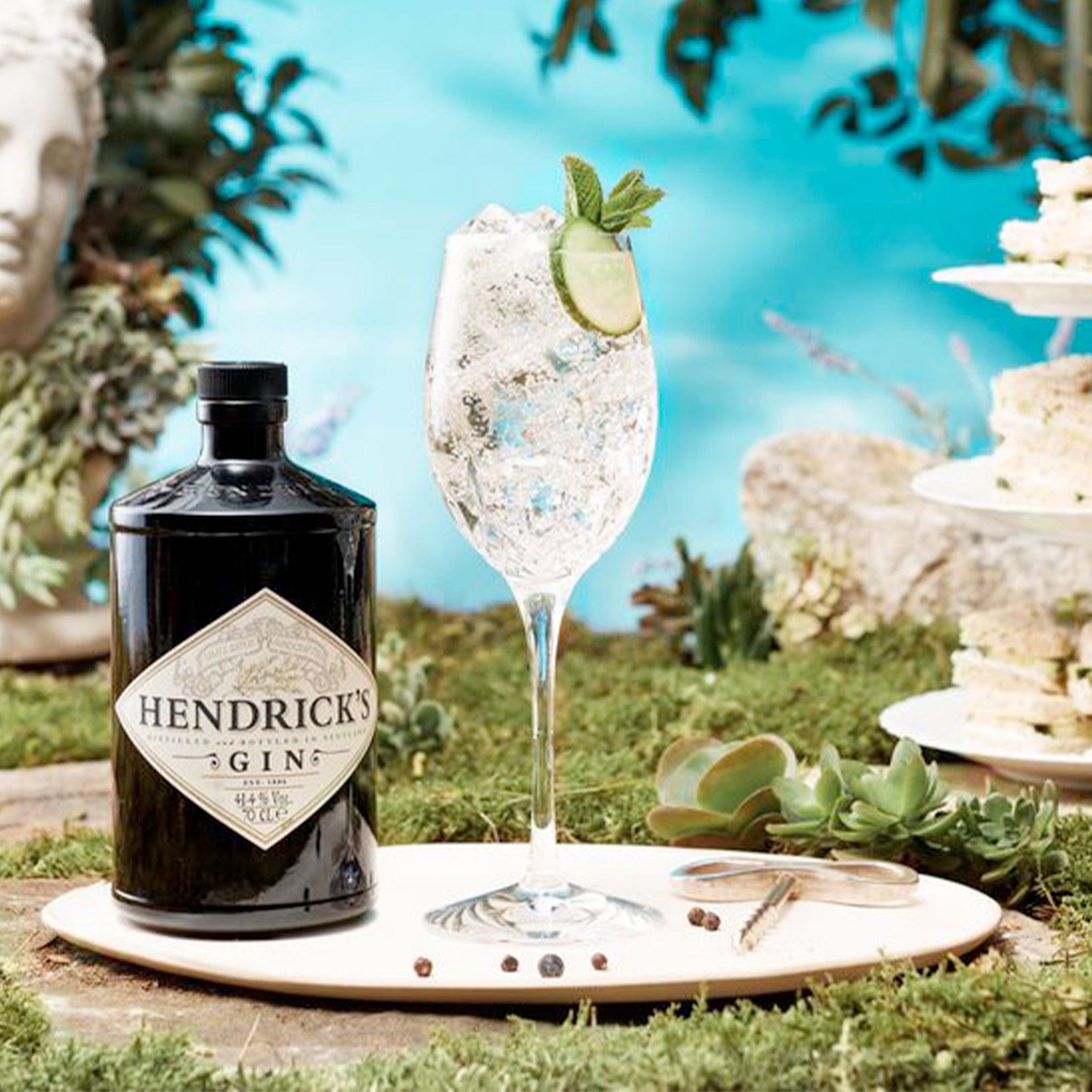 Hendricks Miniature Gin 5cl - A Mini Marvel of Mystical Botanicals