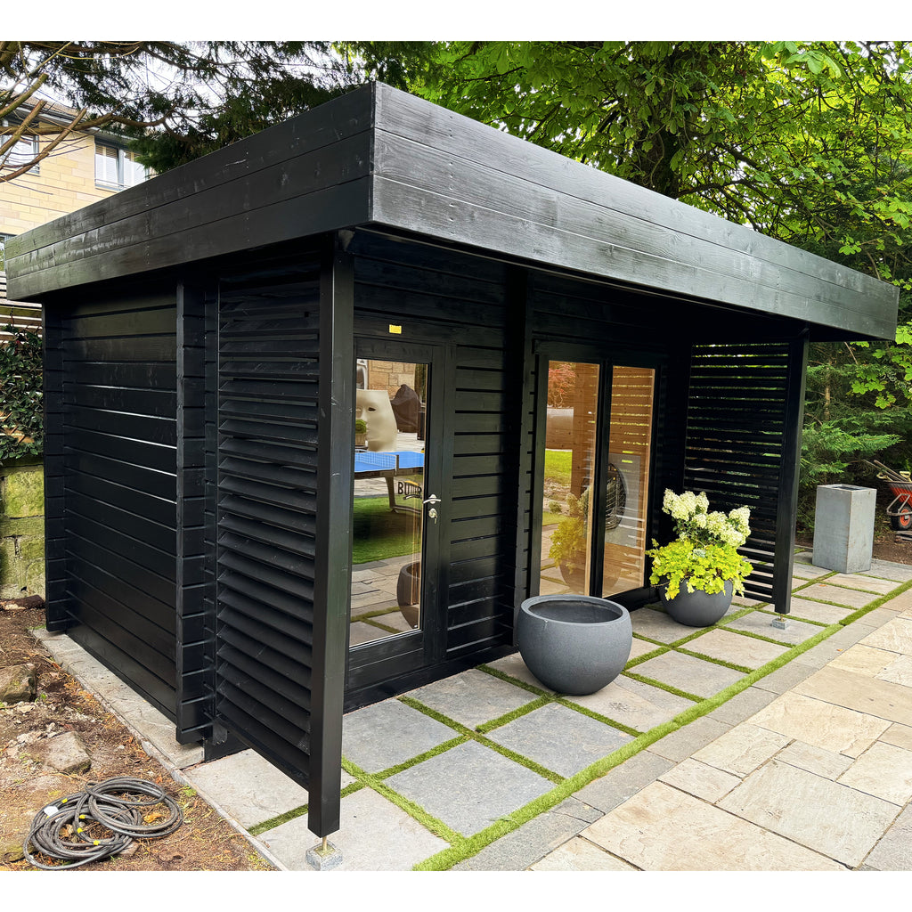 Modern outdoor wellness suite designed for heat and cold therapy with customisable features.